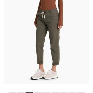 Vuori Women’s vintage ripstop pant